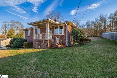 18 Derwood Circle, Greenville, SC 29617 - Photo 1