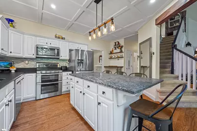 141 W Waters Edge Lane, West Union, SC 29696 - Photo 8