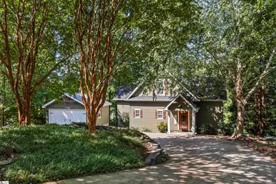 141 W Waters Edge Lane, West Union, SC 29696 - Photo 4