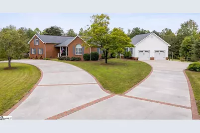 125 Stonewall Drive, Westminster, SC 29693 - Photo 1