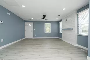 200 McDaniel Ave, Greer, SC 29651 - Photo 4