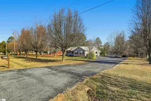 2519 S Blackstock Rd, Landrum, SC 29356 - Photo 18