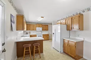 2519 S Blackstock Rd, Landrum, SC 29356 - Photo 6