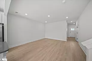 517 W Norvell Ct, Spartanburg, SC 29307 - Photo 10