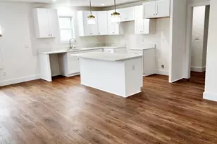 140 Broadus St, Greer, SC 29651 - Photo 10