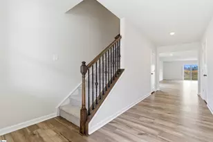 304 Meadow Gate Ct, Fountain Inn, SC 29644 - Photo 2