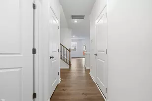 1716 Hidalgo Dr, Boiling Springs, SC 29316 - Photo 4