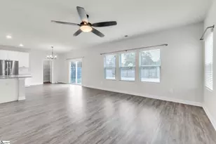 810 Winding Springs Rd, Spartanburg, SC 29301 - Photo 4