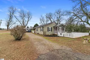 342 N Hampton Ave, Calhoun Falls, SC 29628 - Photo 24