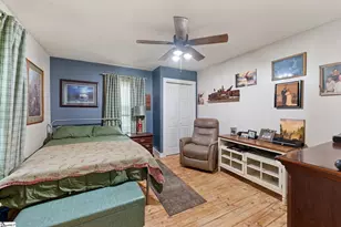 342 N Hampton Ave, Calhoun Falls, SC 29628 - Photo 8