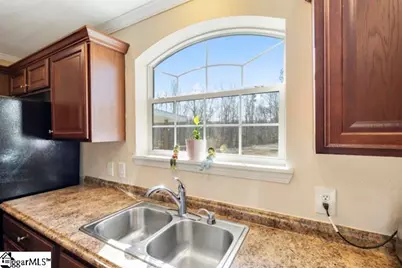 332 Brookview Court, Gray Court, SC 29645 - Photo 6