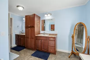 332 Brookview Dr, Gray Court, SC 29645 - Photo 12