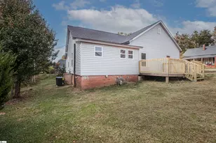 209 Pickens St, Easley, SC 29640 - Photo 4