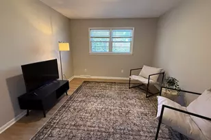 102 W Maple St, Clinton, SC 29325 - Photo 12