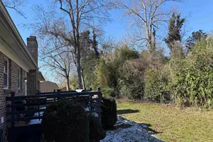 102 W Maple St, Clinton, SC 29325 - Photo 22