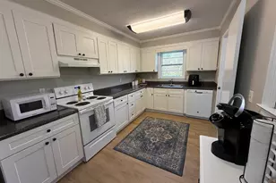 102 W Maple St, Clinton, SC 29325 - Photo 10