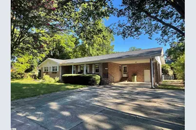 102 W Maple Street, Clinton, SC 29325 - Photo 2