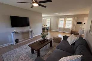 102 W Maple St, Clinton, SC 29325 - Photo 8