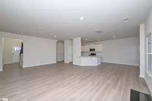 117 Magnolia St, Reidville, SC 29388 - Photo 4