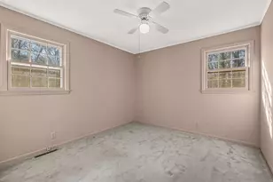 1240 Dickson Rd, Campobello, SC 29349 - Photo 24