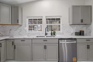 371 Forest Dale Rd, Marietta, SC 29661 - Photo 18