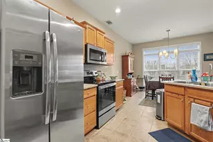 302 Stallion Rd, Greenville, SC 29617 - Photo 12