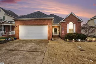 302 Stallion Rd, Greenville, SC 29617 - Photo 1