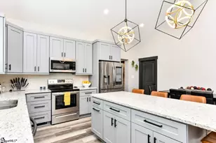 71 Dorsey Ave, Greenville, SC 29611 - Photo 24