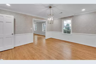 401 Southway Street, Easley, SC 29640 - Photo 4