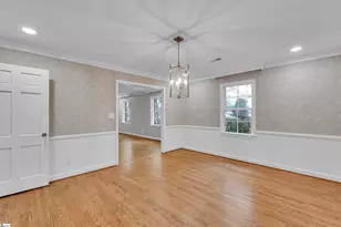 401 Southway St, Easley, SC 29640 - Photo 4