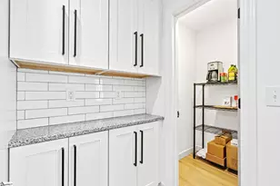 54 Allen St, Greenville, SC 29605 - Photo 16