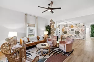 54 Allen St, Greenville, SC 29605 - Photo 6