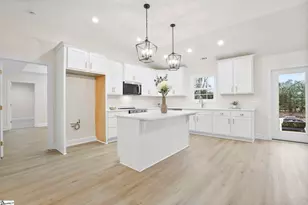 1005 Cove Cir, Anderson, SC 29626 - Photo 6