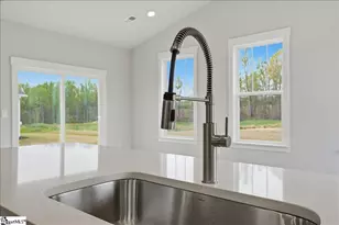 442 Amaryllis Ln, Woodruff, SC 29388 - Photo 8