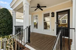 21 Kershaw Ct, Greenville, SC 29607 - Photo 2