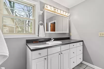 1 Bellamy Court, Taylors, SC 29687 - Photo 12