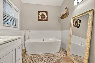 736 3 Wood Ln, Woodruff, SC 29388 - Photo 22