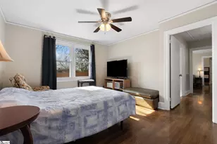 200 Oates Ave, Easley, SC 29640 - Photo 12