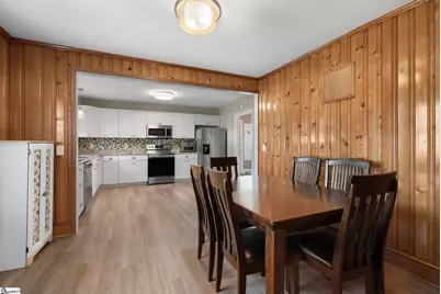 200 Oates Avenue, Easley, SC 29640 - Photo 24