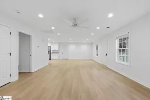 103 Lipscombe Dr, Travelers Rest, SC 29690 - Photo 8