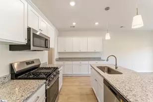 49 Nonnington Wy, Taylors, SC 29687 - Photo 4
