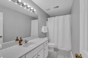 100 Sandtrap Ct, Greenville, SC 29609 - Photo 18