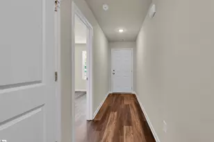205 Lofty Ridge Rd, Greenville, SC 29609 - Photo 2