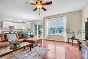 12 Perkins Ct, Greer, SC 29651 - Photo 2