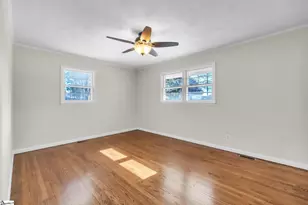 136 Crestview Dr, Cowpens, SC 29330 - Photo 12