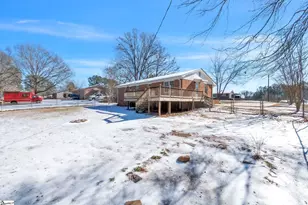 136 Crestview Dr, Cowpens, SC 29330 - Photo 24