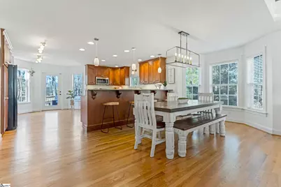 102 W Peninsula Drive, Laurens, SC 29360 - Photo 8