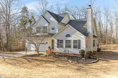 102 W Peninsula Drive, Laurens, SC 29360 - Photo 2