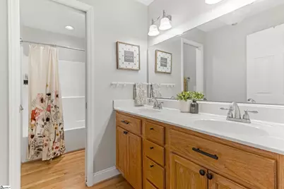 102 W Peninsula Drive, Laurens, SC 29360 - Photo 28