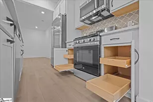 411 W Parima Ct, Spartanburg, SC 29301 - Photo 8